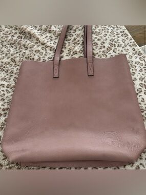 Gucci Large Nude Leather Tote